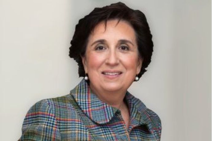 Emma Fernandez Patronato